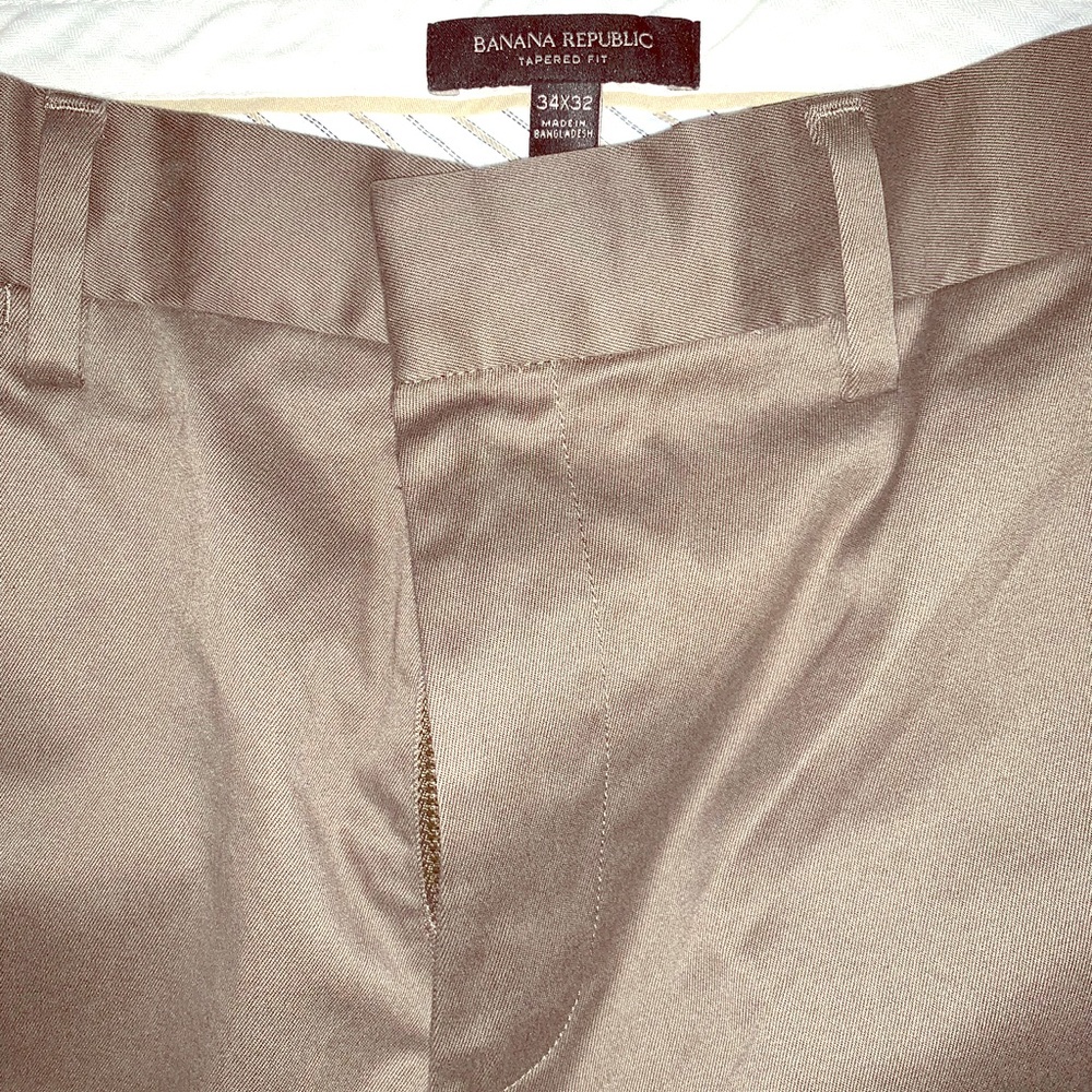 Banana Republic Chinos - Size 34 / 32